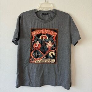 CLEARANCE ✨Hocus Pocus Shirt XL